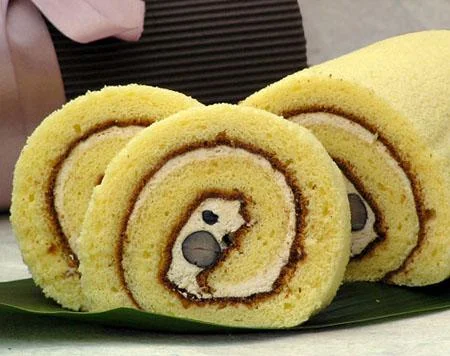0504_roll_cake02-1.webp