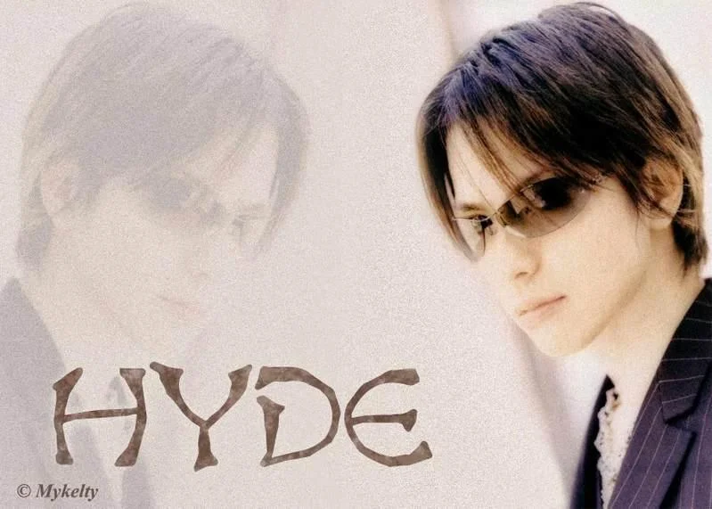 07mykelty_hyde005-1.webp