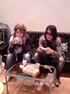 10034222tv7-1.webp