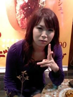 10034366gr2-1.webp