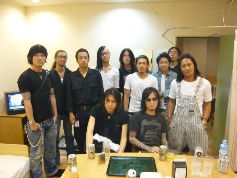 10093930480-1.webp