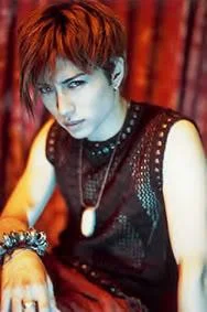 1108_gackt-1.webp