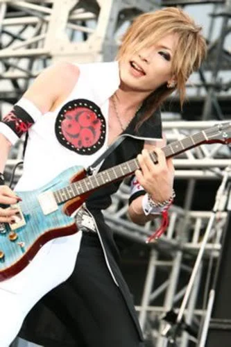 1175613453_f-1.webp