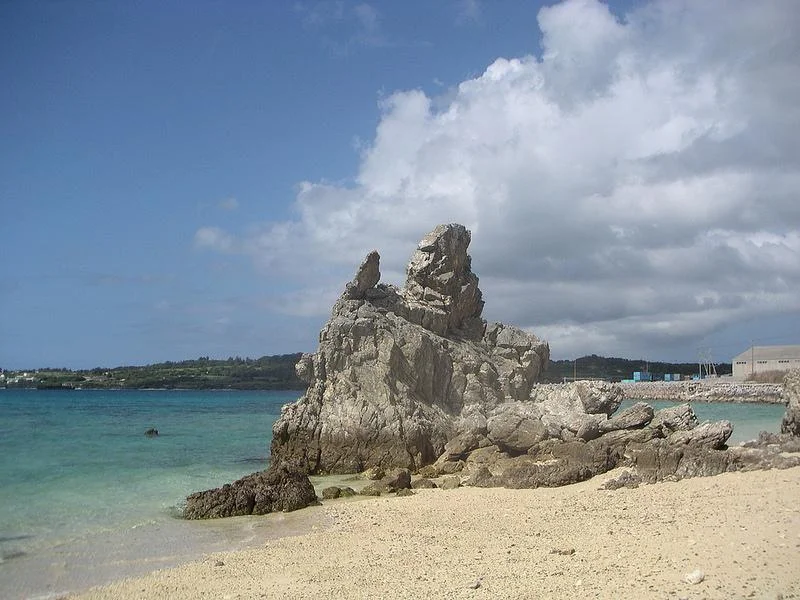 13304120525_94a6ff2205_c-1.webp