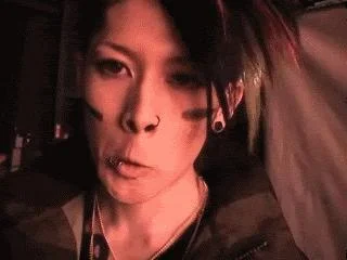 195975703gif-1.webp