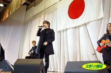 2008030214039571L-1.webp