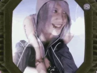 24gif-1.webp