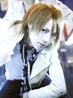768aj5-1.webp