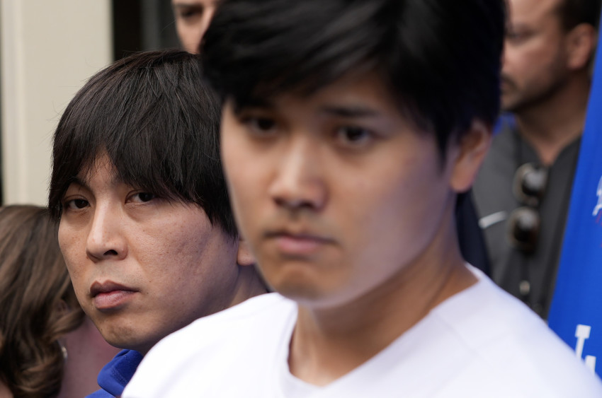 Ohtani seeks $325,000 worth of baseball cards from his ex-interpreter