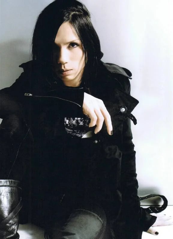 acidblackcherry06yo8-1.webp