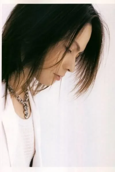 actAutumn2004HYDE3-1.webp