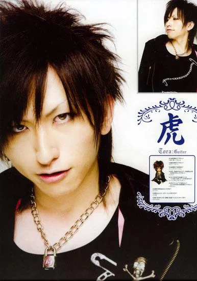 alicenine8zd6-1.webp
