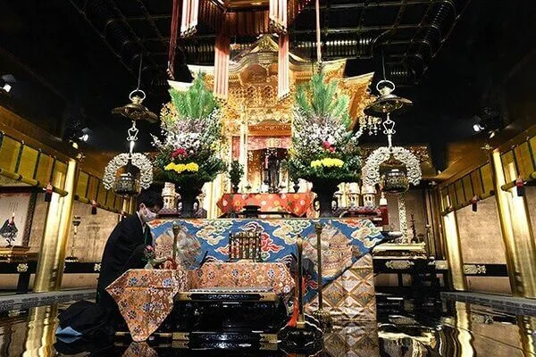 amidado-nishi-hongwanji.jpg