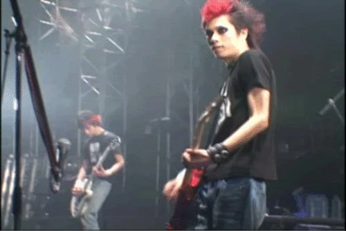 Ani_DieLive4gif-1.webp