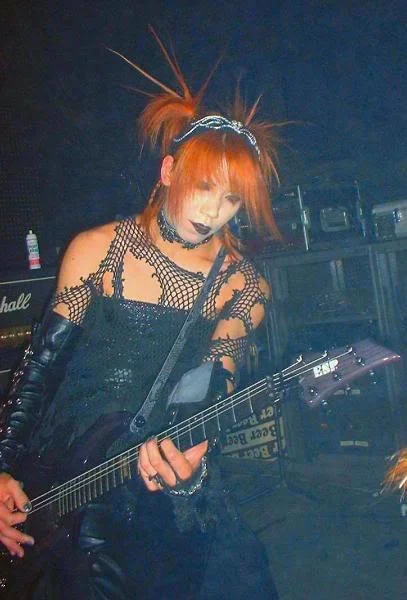 aoi00-1.webp