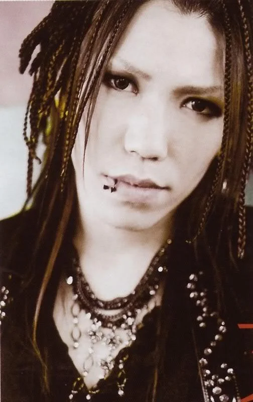 Aoi016-1.webp