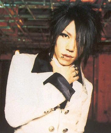 aoi2-1.webp