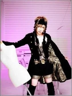 Aoi2-1.webp