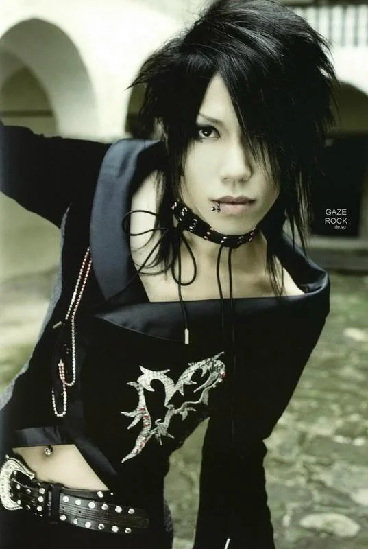 aoi3-1.webp