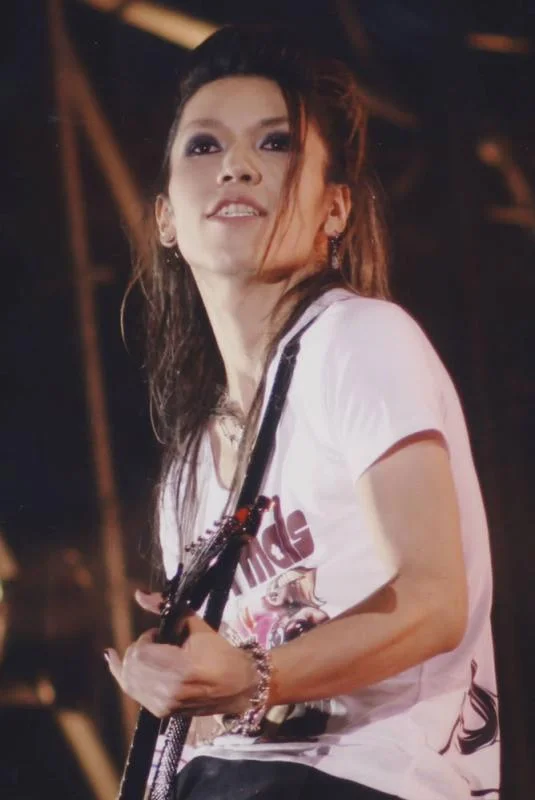 aoi3-1.webp