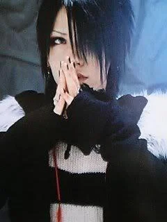 aoi4-1.webp