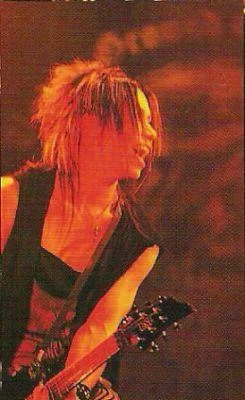 aoi41sm9-1.webp
