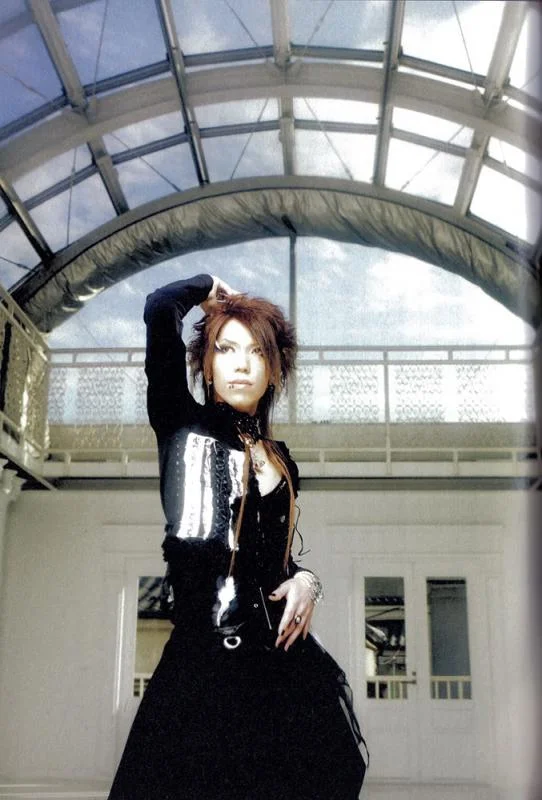 aoi66-1.webp