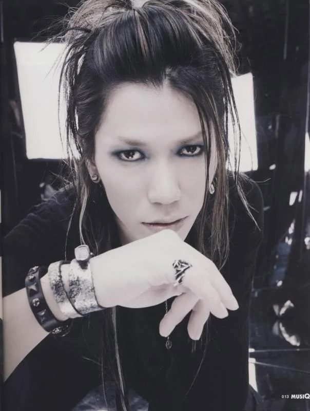 aoi91-1.webp