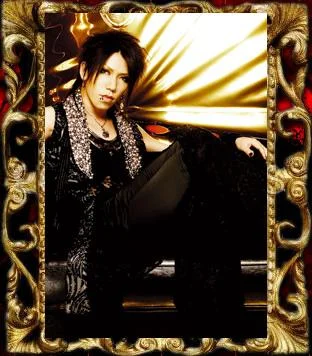 aoiprofile5lk-1.webp