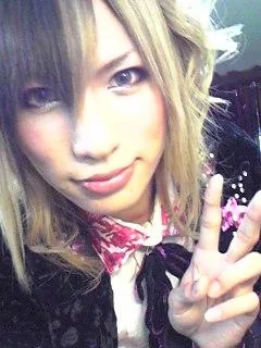 ayabiey739774666298324aku3-1.webp