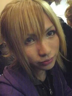 ayabiey73977526517713adl3-1.webp