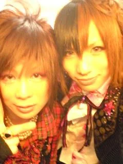 ayabiey73977546136840aaw7-1.webp