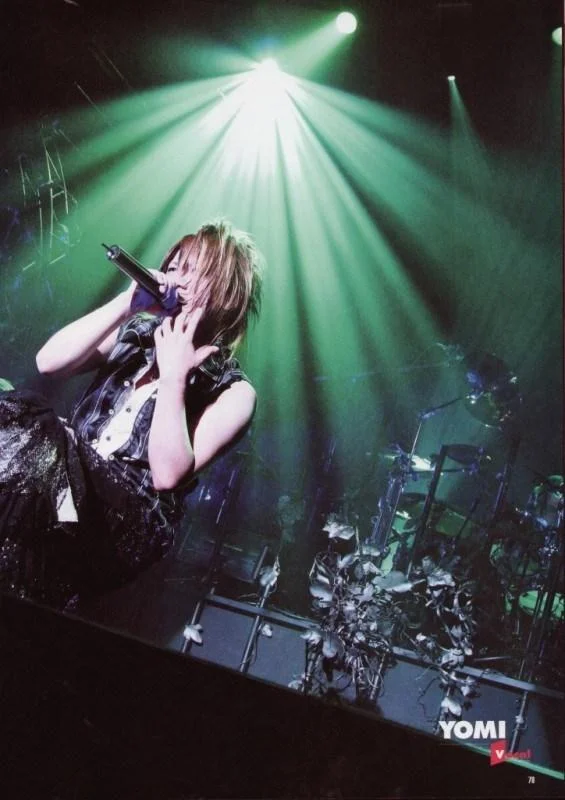 b100069218-1.webp