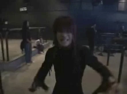 b89677623gif-1.webp