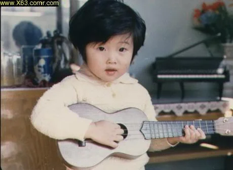 Babytotchi-1.webp