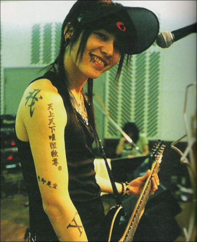 bigsmile4dv-1.webp