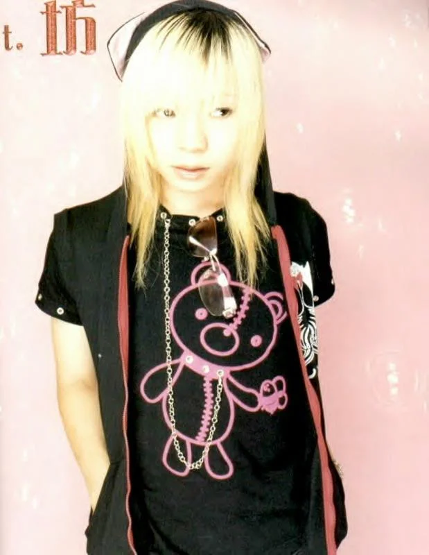 bou09-1.webp
