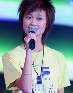chinese_singer3-1.webp