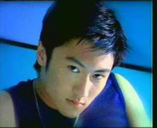 chinese_singer7-1.webp