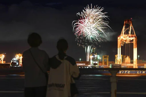 corona-firework02.jpg