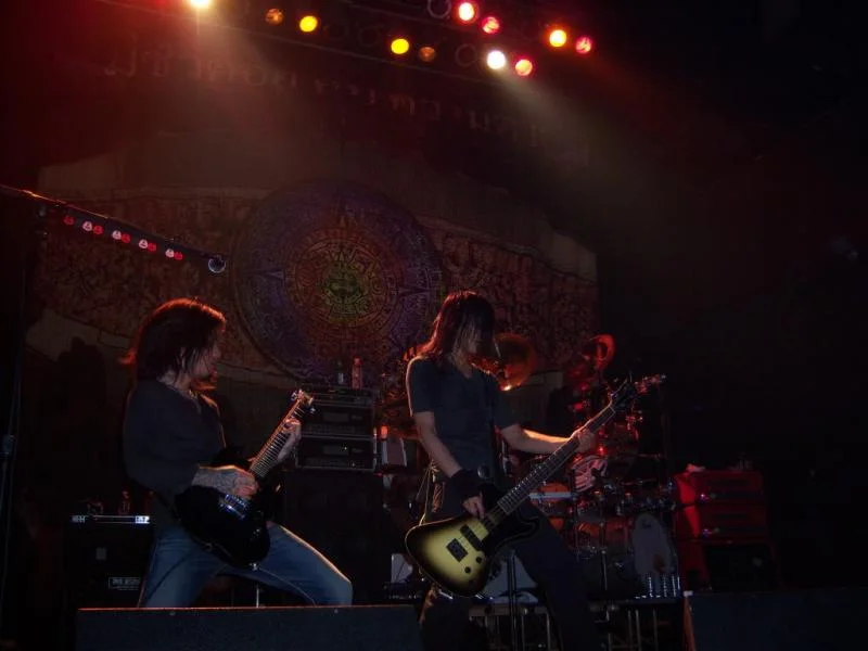 direngrey012-1.webp