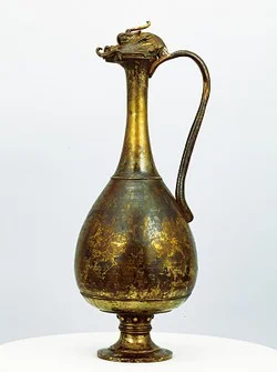 Dragon head pitcher
