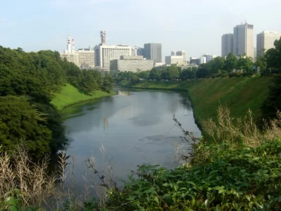 Edo Castle (江戸城)