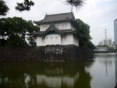 Edo Castle (江戸城)