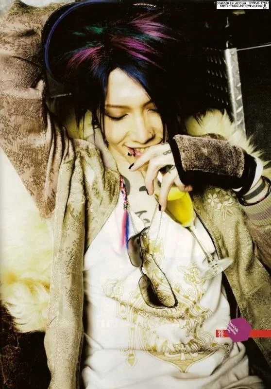 FEB_SHOXMIYAVI1-1.webp