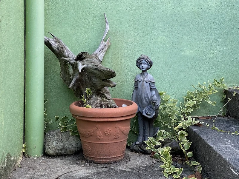 figurines.webp