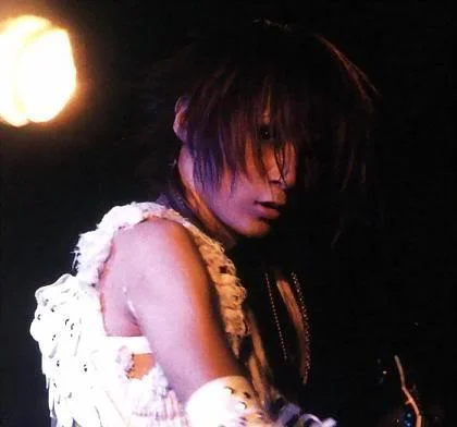 fm1103saki-1.webp