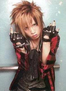 fm805alicenine14ms6-1.webp