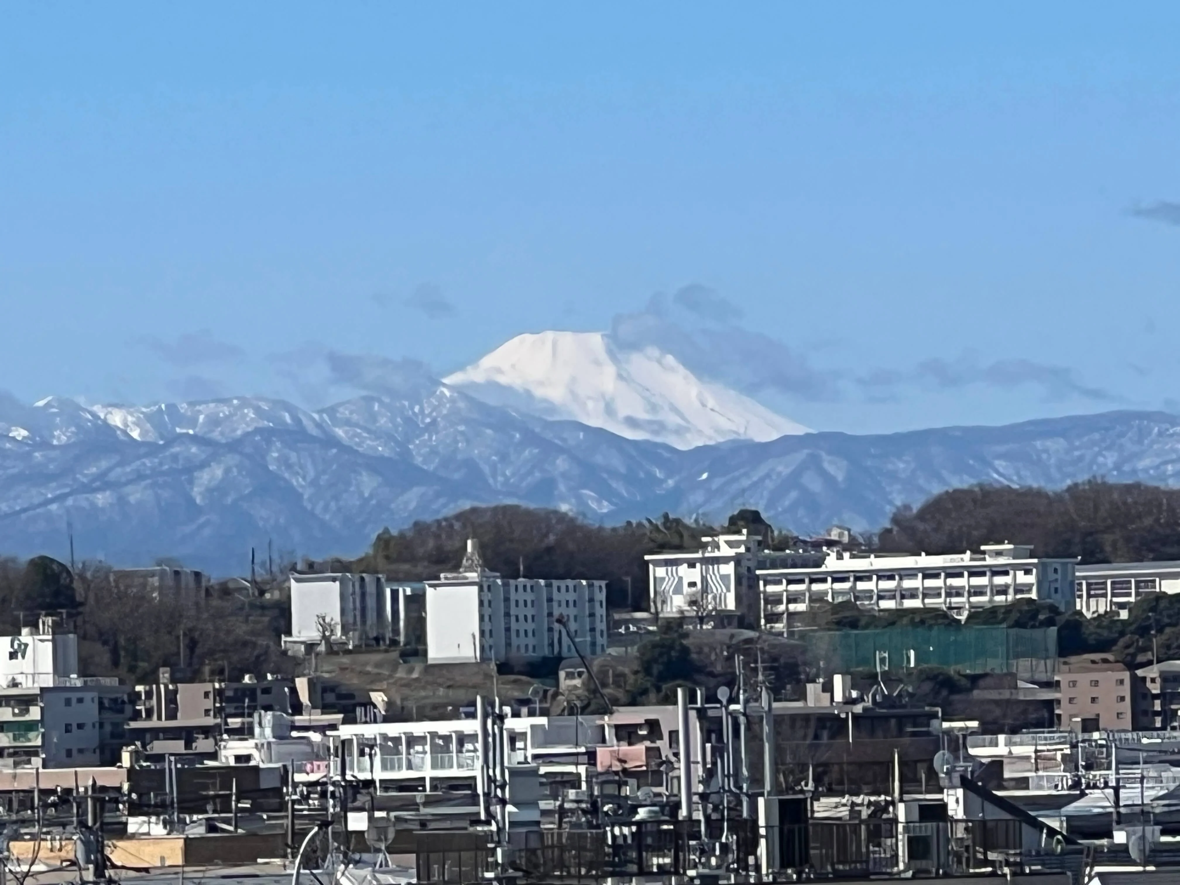 Mount Fuji morning commute