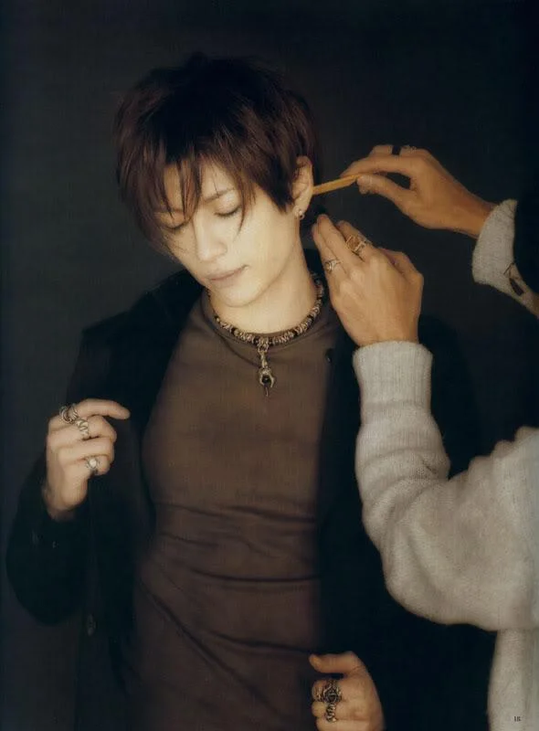gackt0075-1.webp